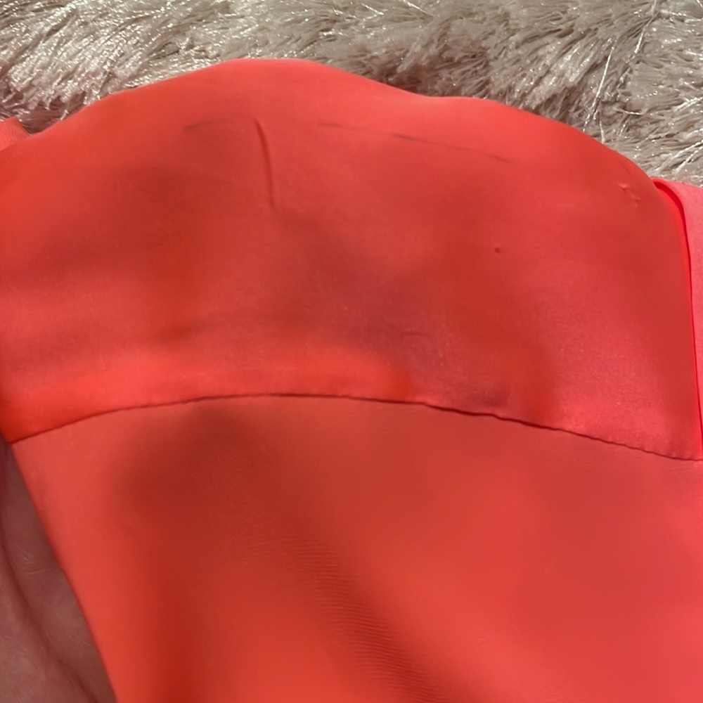 Express Zip Front Blouse - Picture 4 of 4